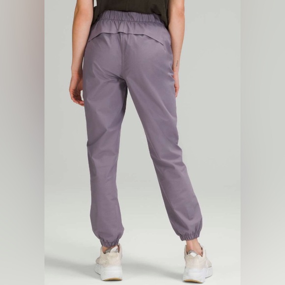 NWT Lululemon Warpstreme High-Rise 7/8 Jogger Size 28 - Picture 2 of 13